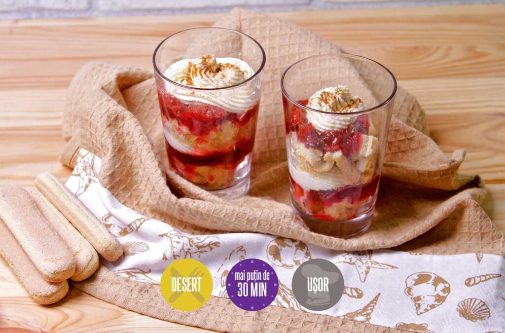 desert rapid cu mascarpone și sos de prune