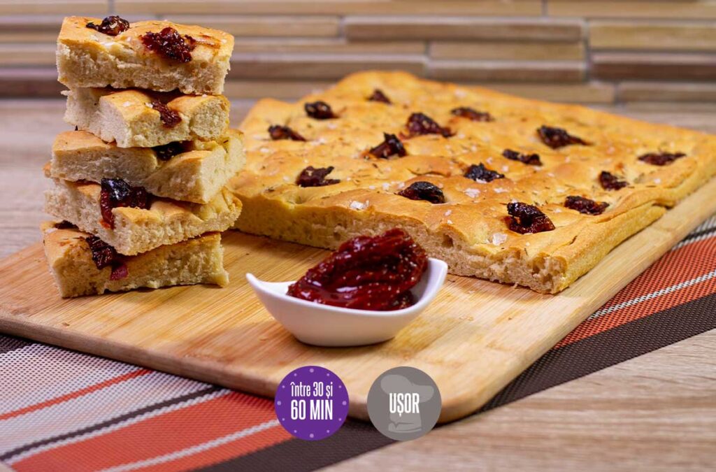 Focaccia cu roșii uscate